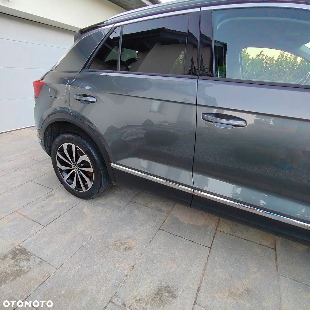 Volkswagen T-Roc - 28