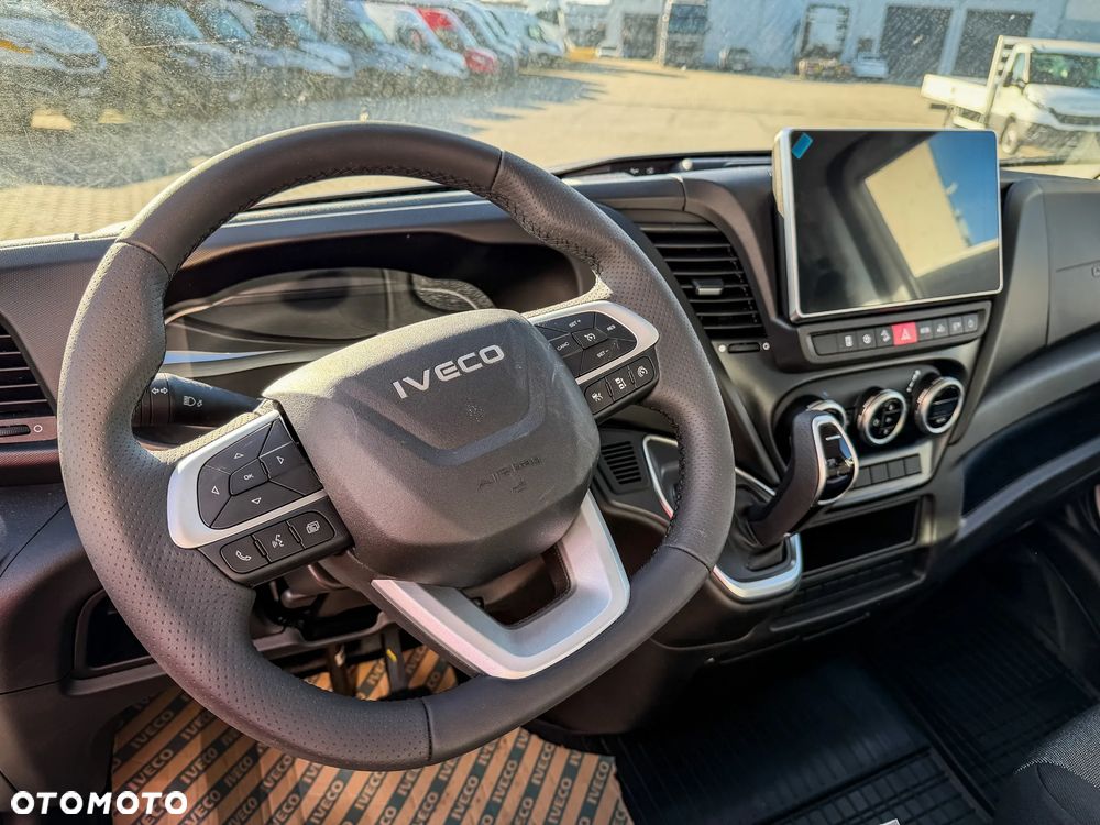Iveco Daily 50C18HA8Z Skrzynia otwarta 6.1m   GSC Gorzów - 19