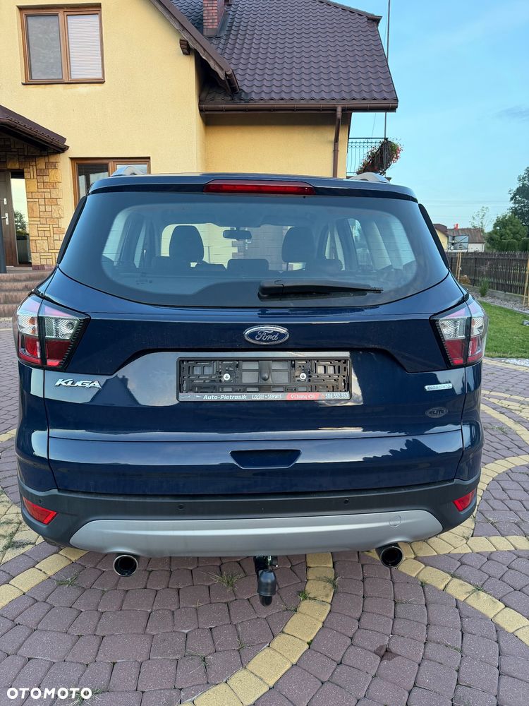 Ford Kuga - 4