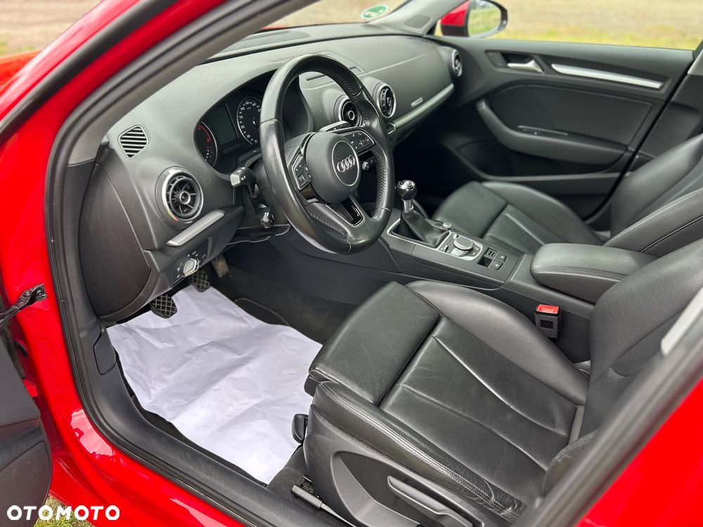 Audi A3 Sportback 1.6 TDI (clean diesel) Attraction - 9