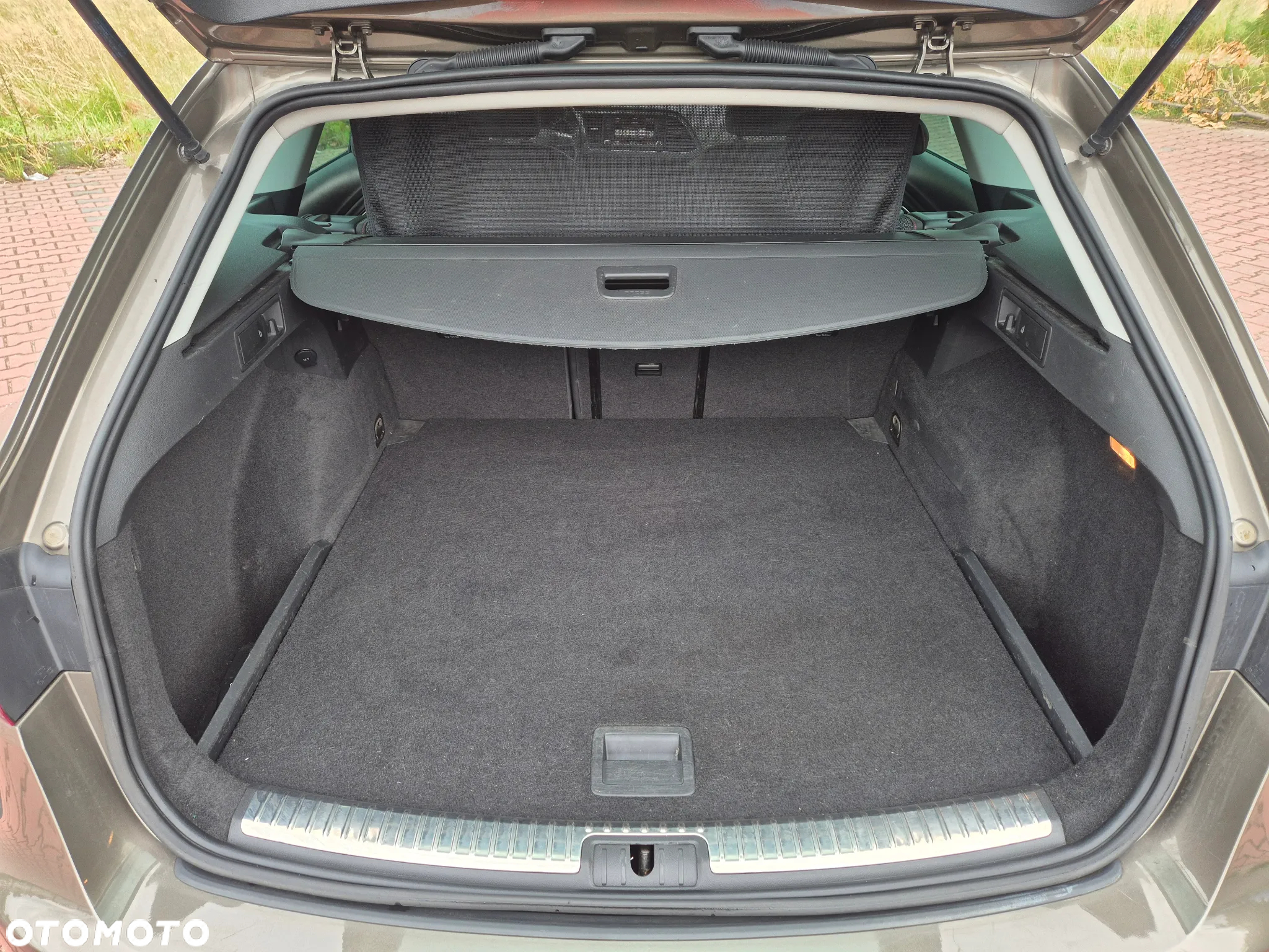 Seat Leon Sportstourer 2.0 TDI FR Plus - 29