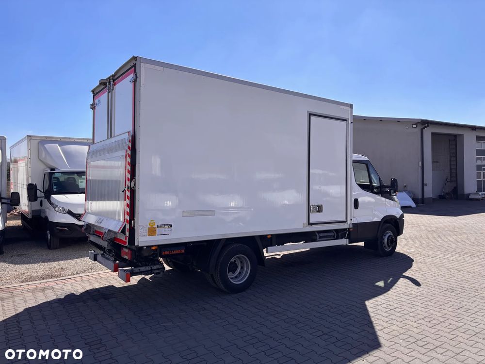 Iveco IVECO DAILY CHLODNIA KONTENER WYWROT PODWOZIE DO ZABUDOWY W OFERCIE 70 SZTUK NA PLACU DAILY 70C17,70C18,70C15,72C18 - 5