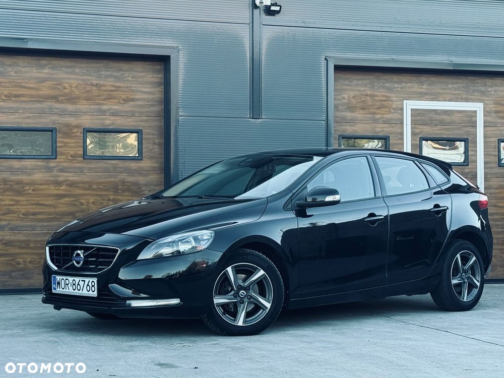 Volvo V40 D2 Drive-E Base - 1