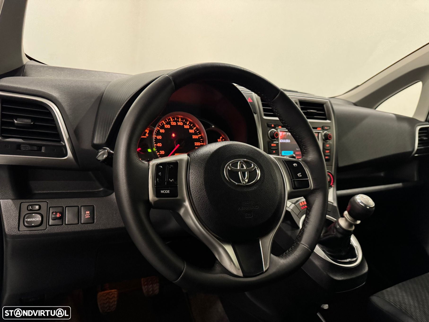 Toyota Verso-S 1.4 D-4D Comfort+AC - 35