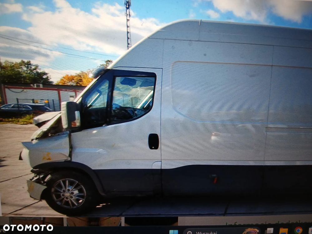 Iveco 35S210 - 30