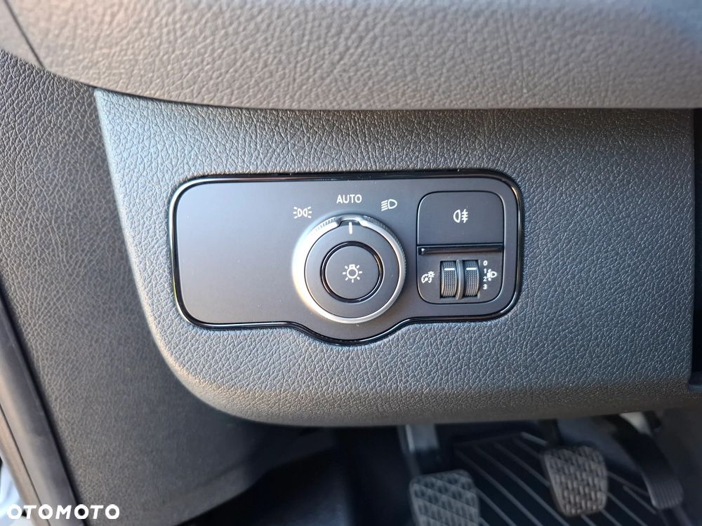 Mercedes-Benz Sprinter 315 CDI Furgon PRO standard  3665 mm L2H2 - 31