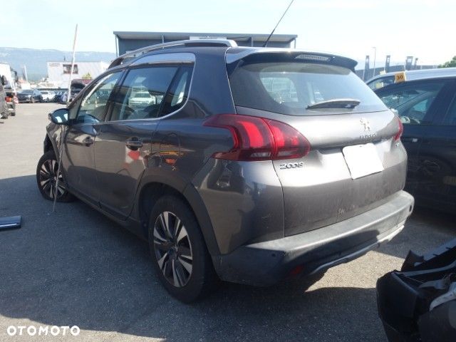 Peugeot 2008 PureTech 110 GPF Stop&Start EAT6 Style - 7