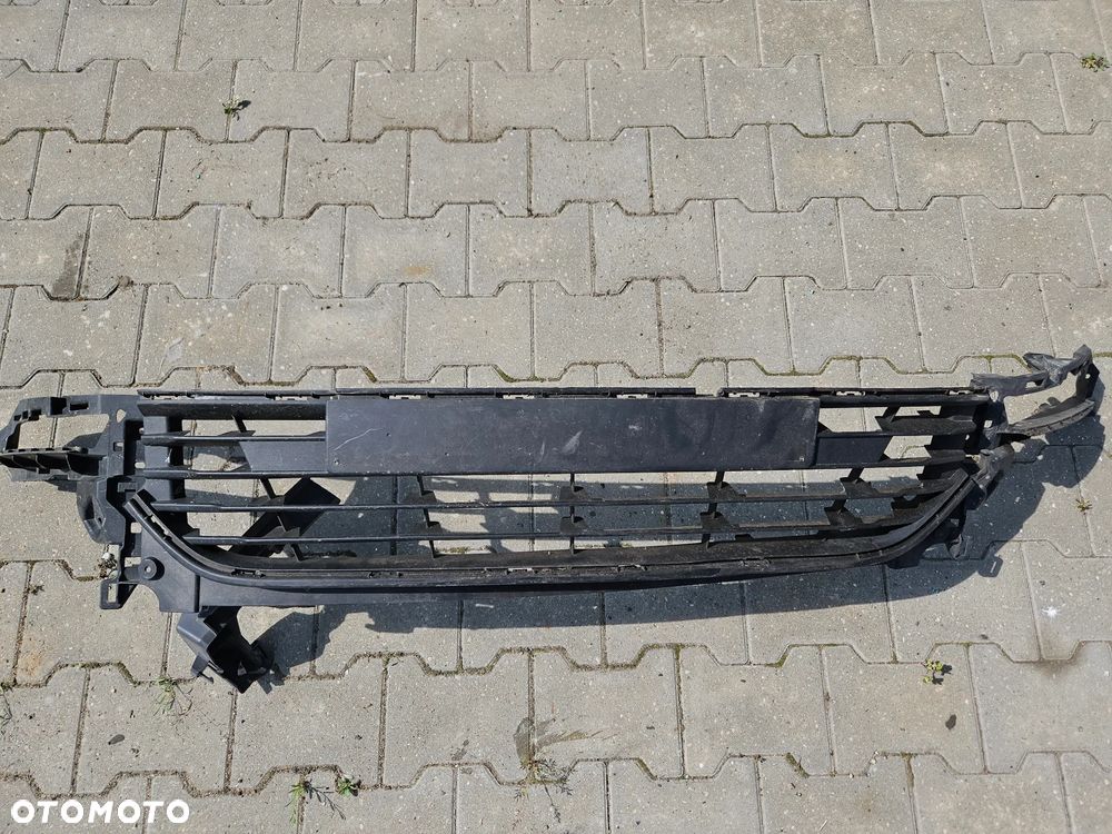 Kratka zderzaka przód atrapa Renault Clio IV Lift 2019r kombi 622542412R - 1