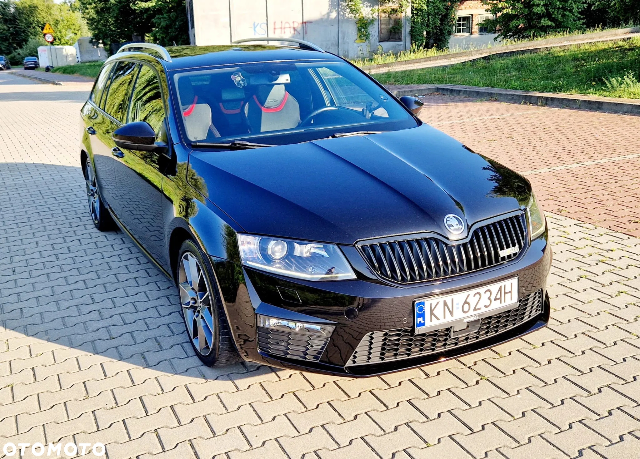 Skoda Octavia Combi 2.0 TDI RS - 8