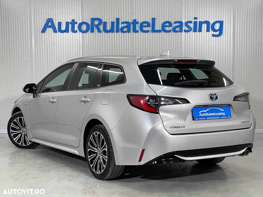 Toyota Corolla - 4