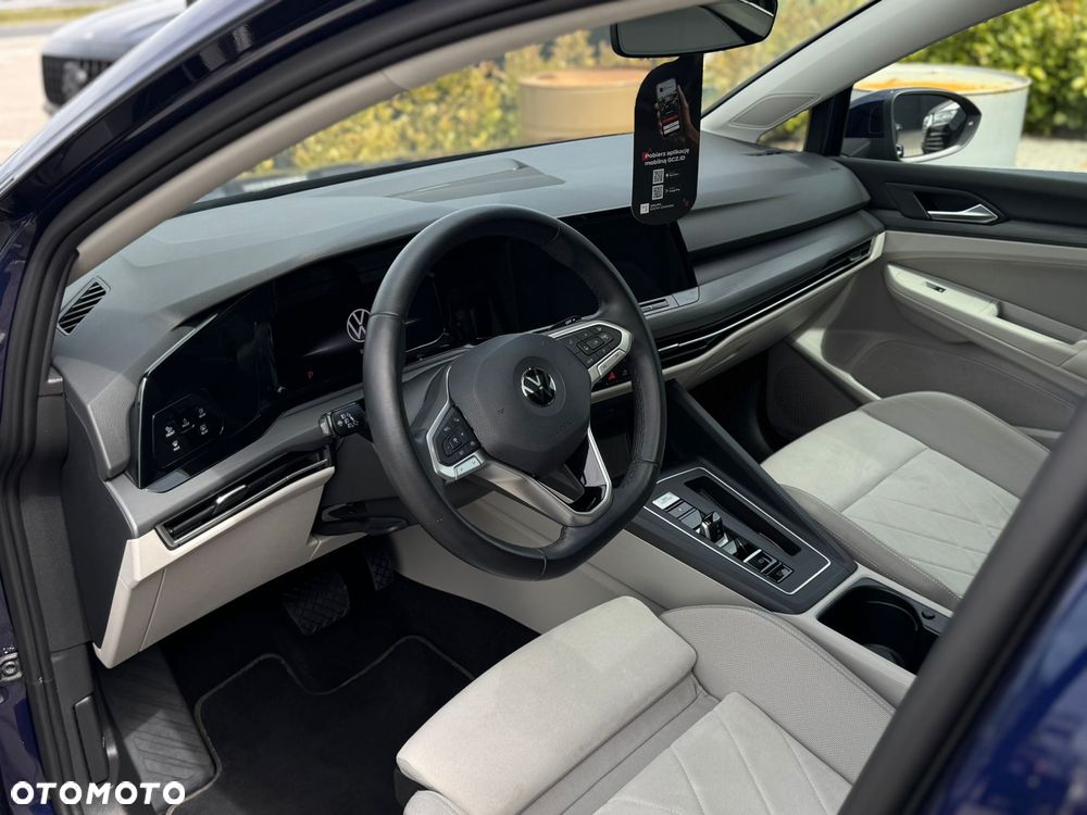 Volkswagen Golf 1.5 eTSI EVO Style DSG - 19