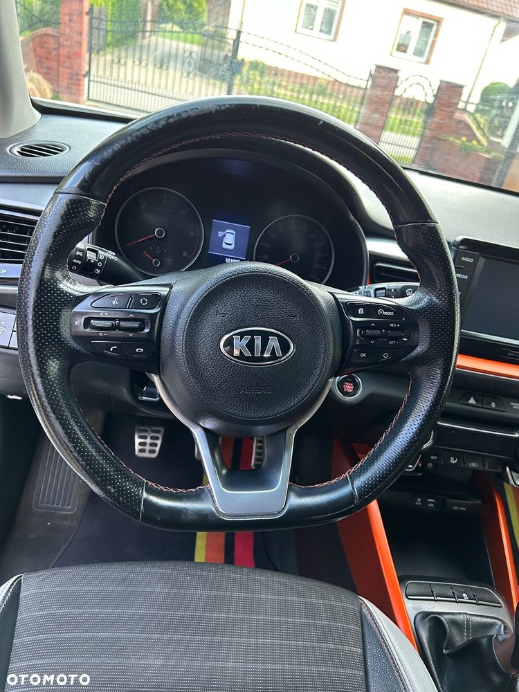 Kia Stonic 1.6 CRDi XL - 28