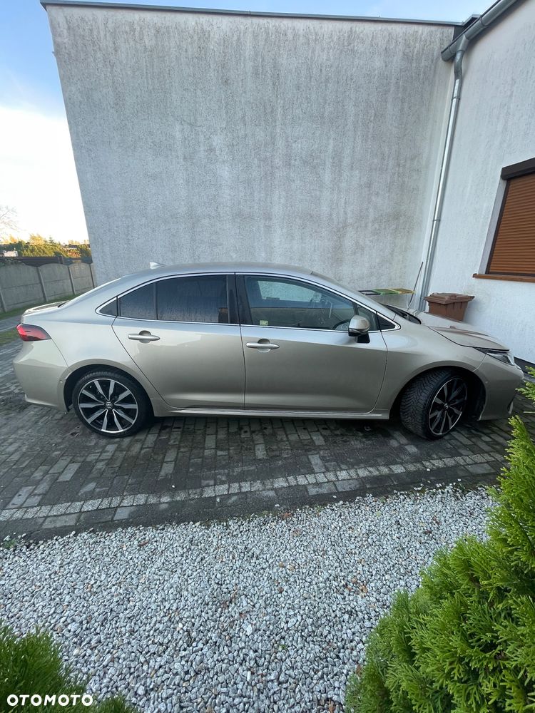 Toyota Corolla 1.8 Hybrid Executive - 9