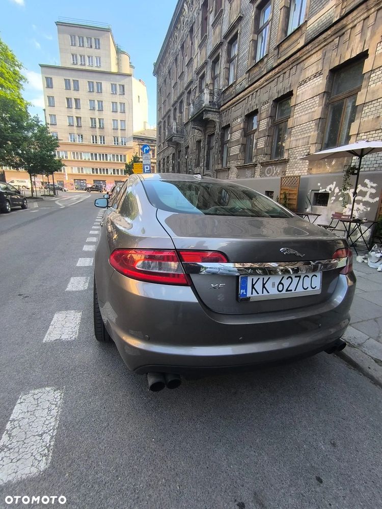 Jaguar XF 5.0 V8 Luxury - 11