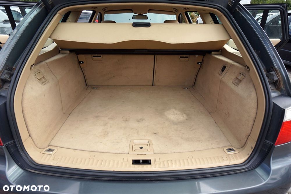 BMW 5 E61 KOMBI 2004 A36 2.5 D M57D25 177KM GS6-53DZ SZARY TITANGRAU na części - 16