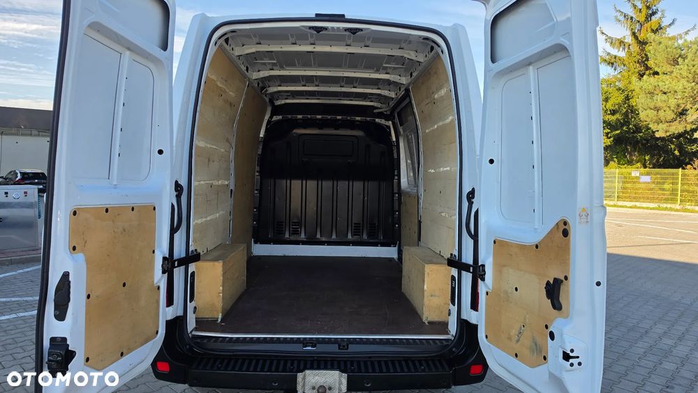 Opel Movano - 17