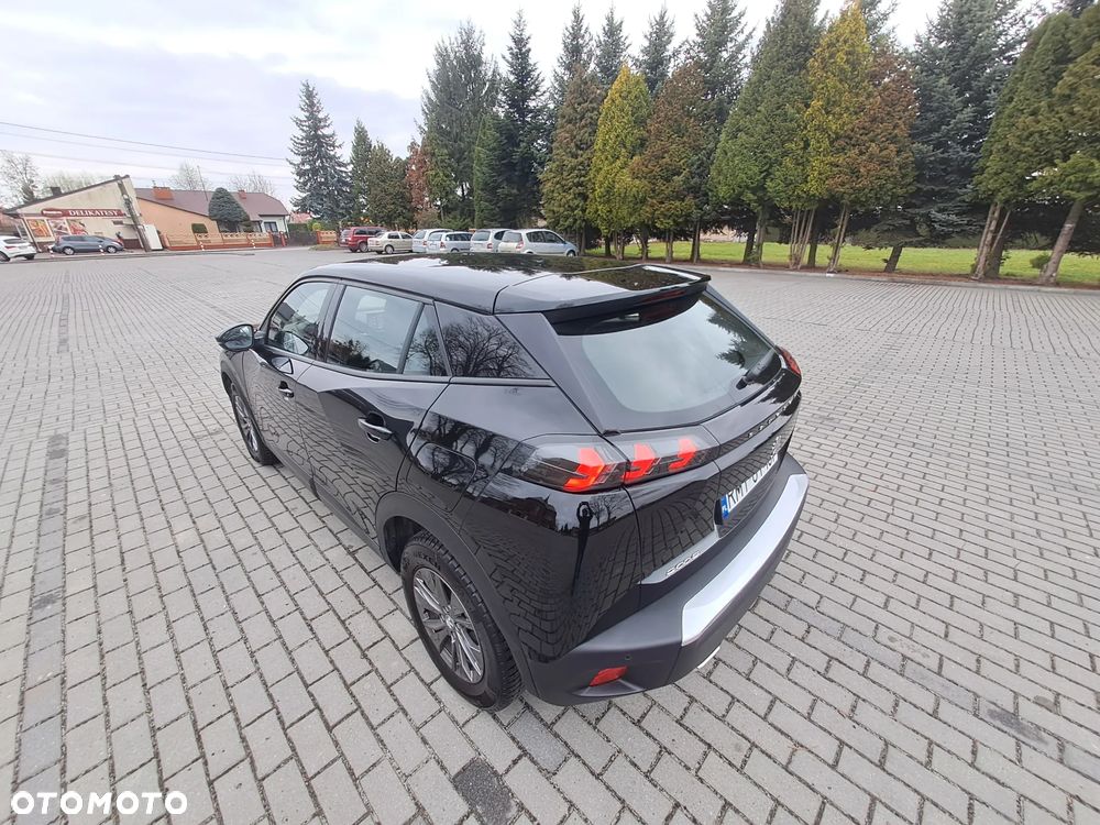 Peugeot 2008 PureTech 130 EAT8 Allure - 16