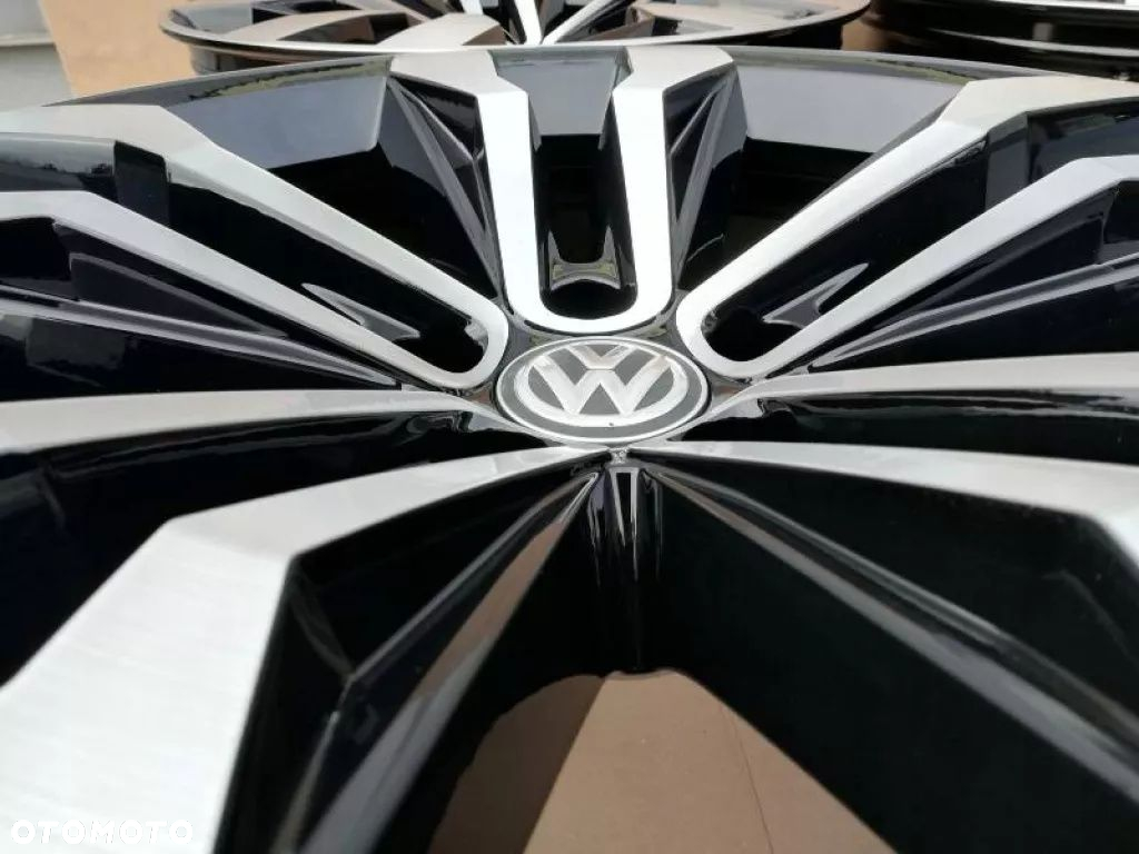 VW TOUAREG 21'' IDEALNE r-line - 5