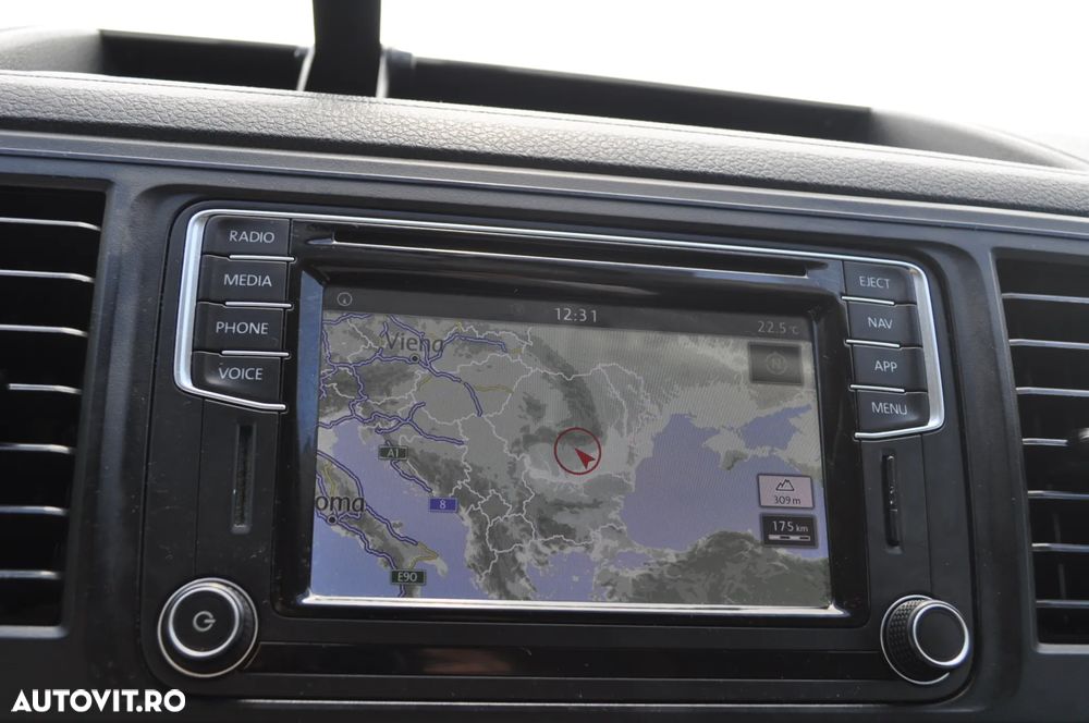 Volkswagen Caravelle T6 2.0 TDI KR Comfortline DSG - 39