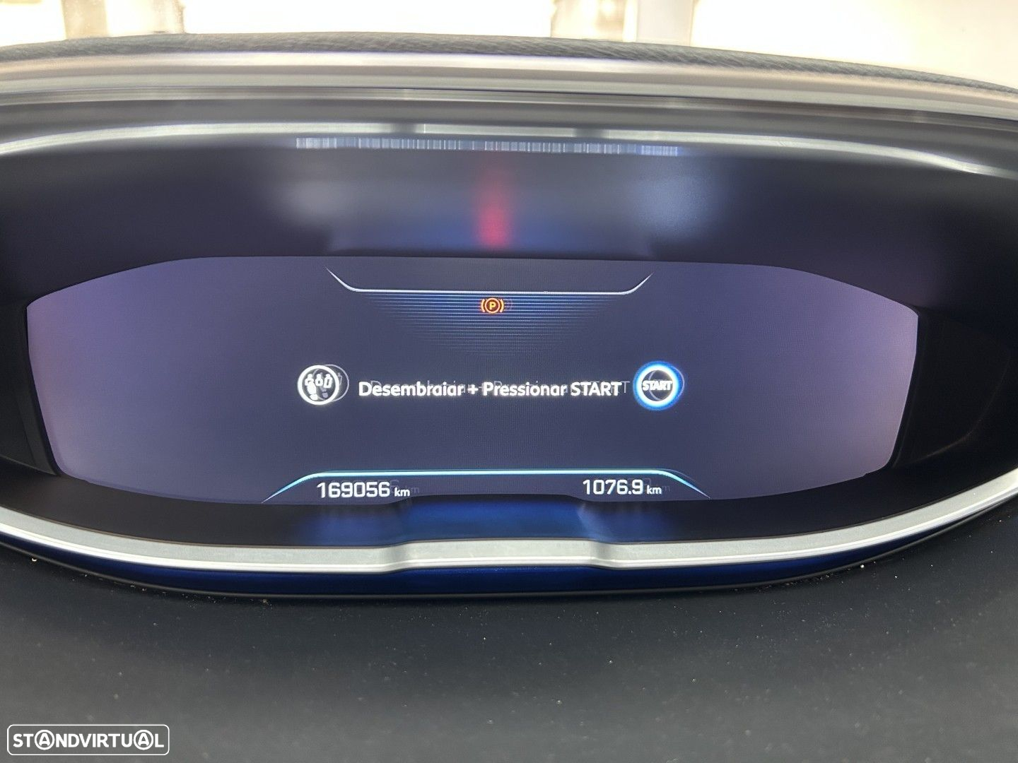 Peugeot 5008 1.6 HDi Allure J18 - 17