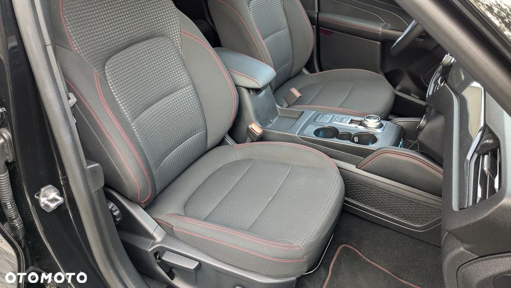 Ford Kuga 2.5 FHEV AWD ST-Line - 8