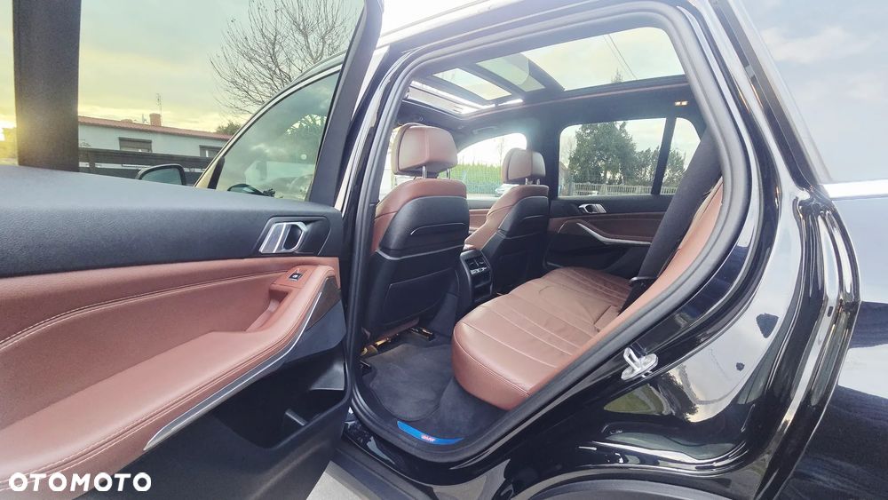 BMW X5 xDrive25d - 24