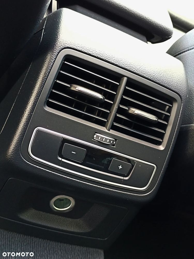 Audi A4 Avant 2.0 TDI S tronic sport - 27