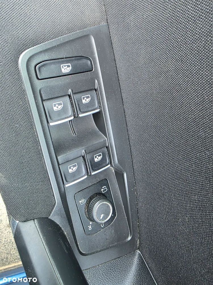 Volkswagen Tiguan Allspace 2.0 TDI SCR 4Motion DSG Comfortline - 19
