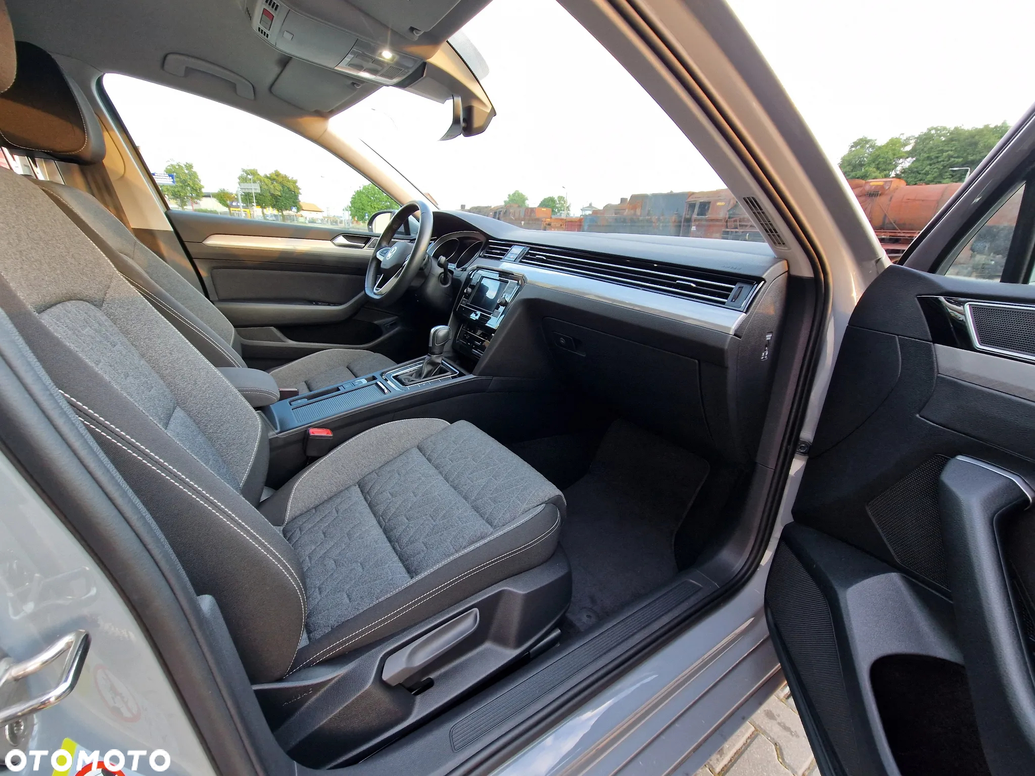 Volkswagen Passat 1.5 TSI EVO Business DSG - 6