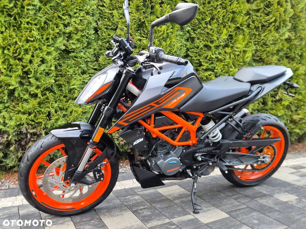KTM Duke - 4
