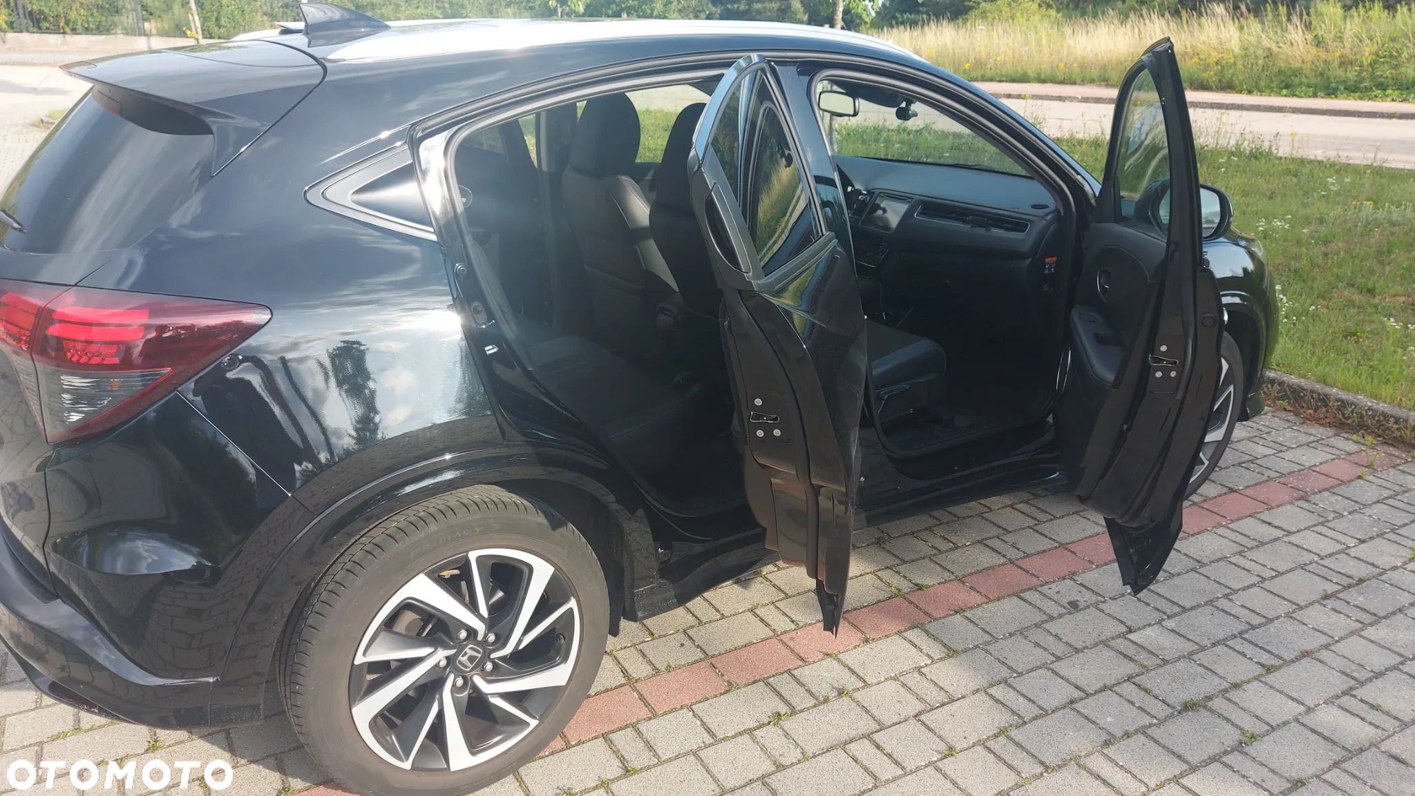 Honda HR-V 1.5 Executive (ADAS / Connect+) CVT - 5