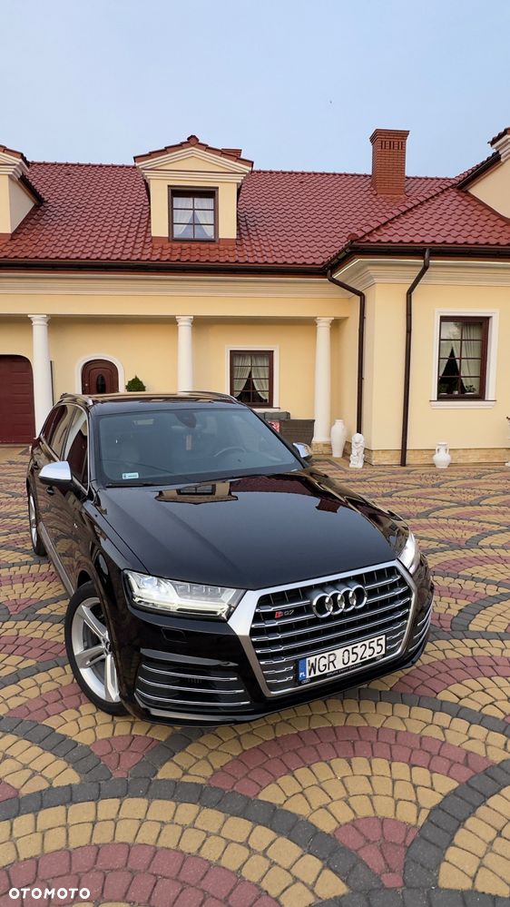 Audi SQ7 - 10