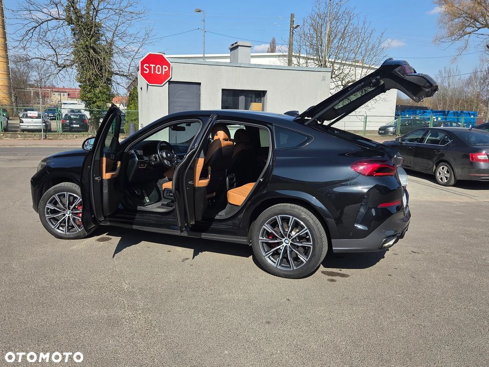BMW X6 - 18