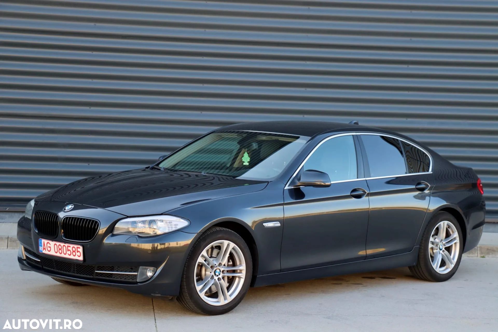 BMW Seria 5 - 1