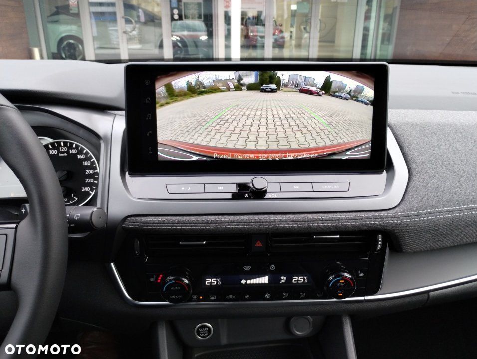 Nissan Qashqai - 12