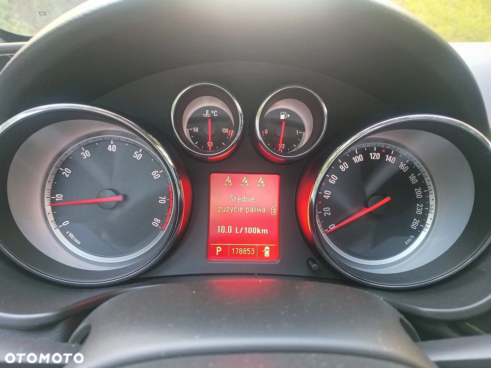 Opel Insignia 2.0 T Cosmo 4x4 - 20