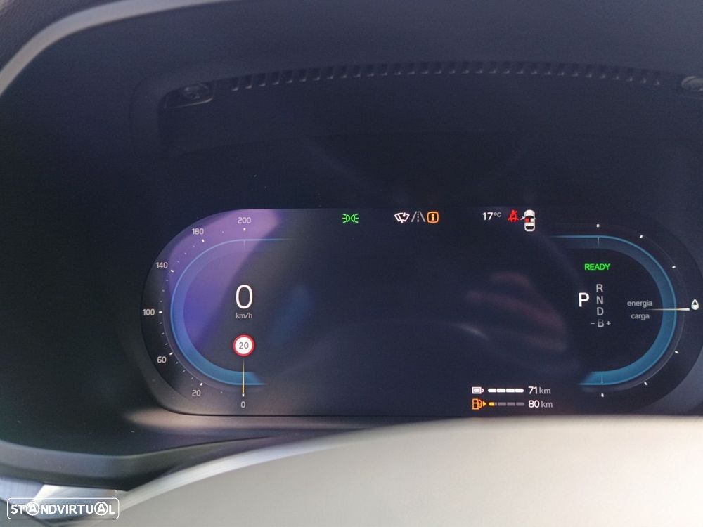 Volvo V60 2.0 T6 AWD TE Essential - 17