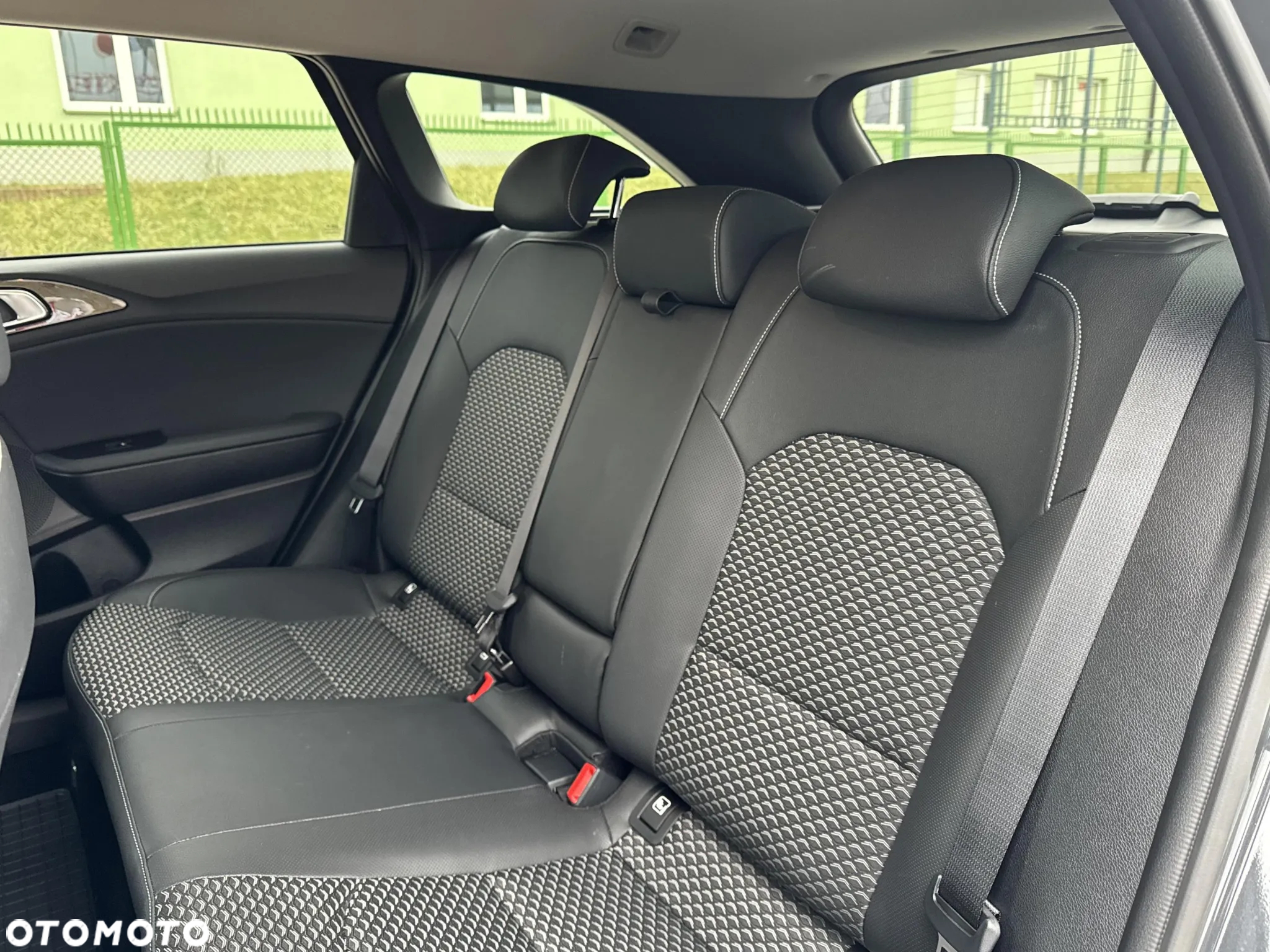 Kia Ceed 1.5 T-GDI L DCT - 16