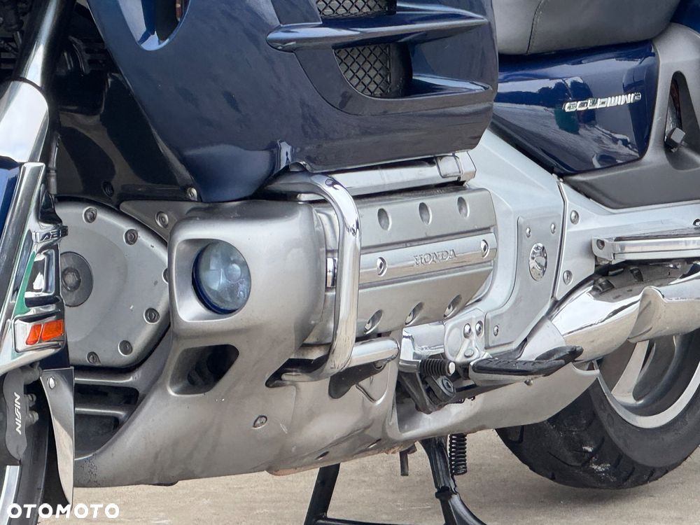 Honda GL - 22
