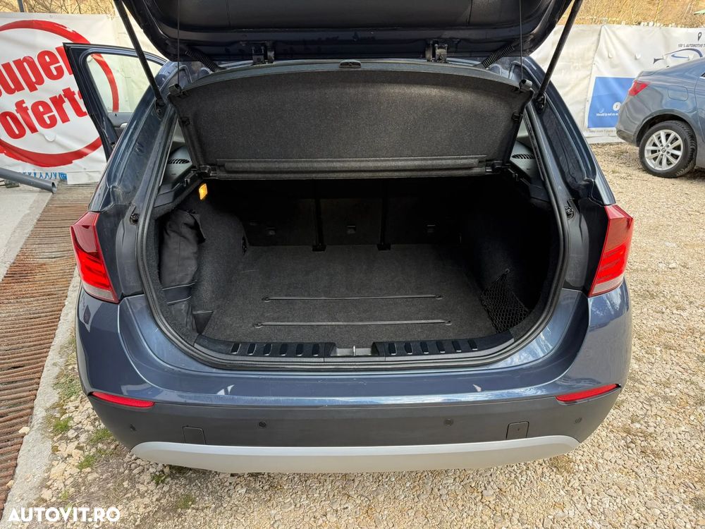 BMW X1 xDrive18d - 10