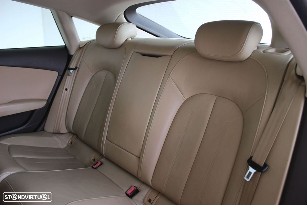 Audi A7 Sportback 3.0 TDI V6 Multitronic - 37