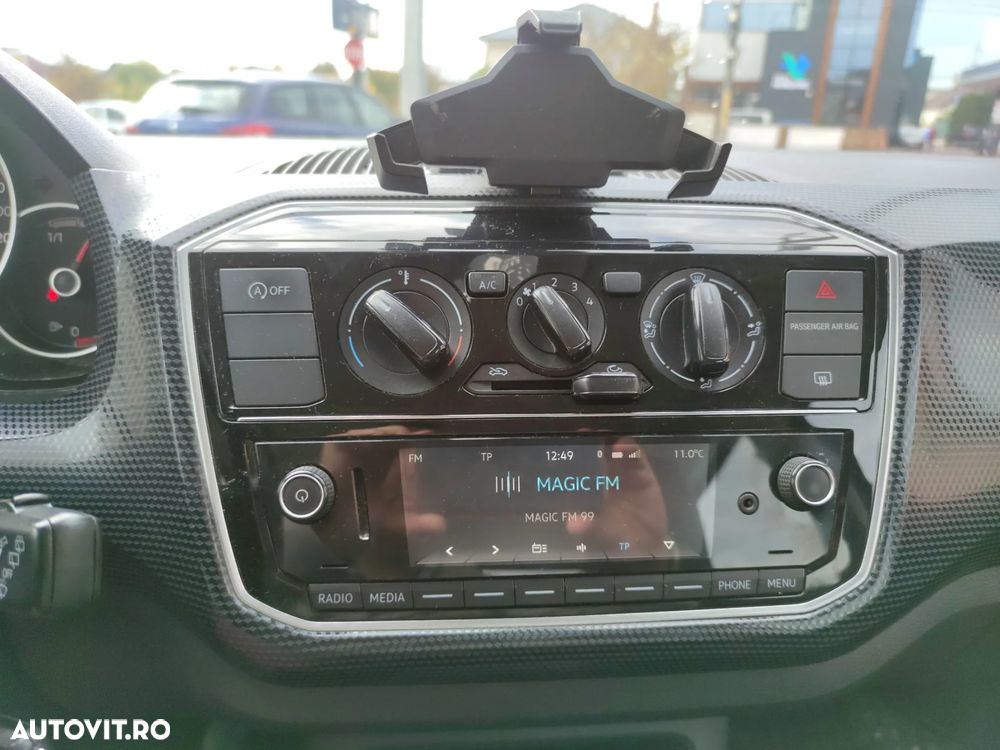 Volkswagen up! - 18