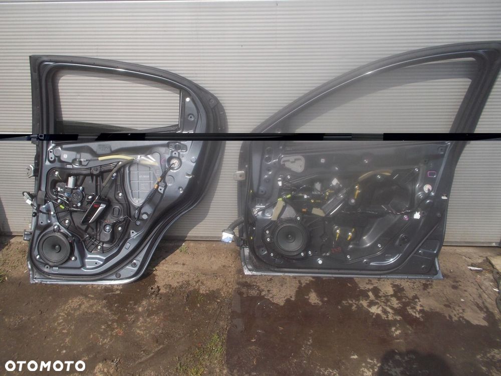 DRZWI PRAWY TYL Mazda 2 DJ 5D 42A - 4