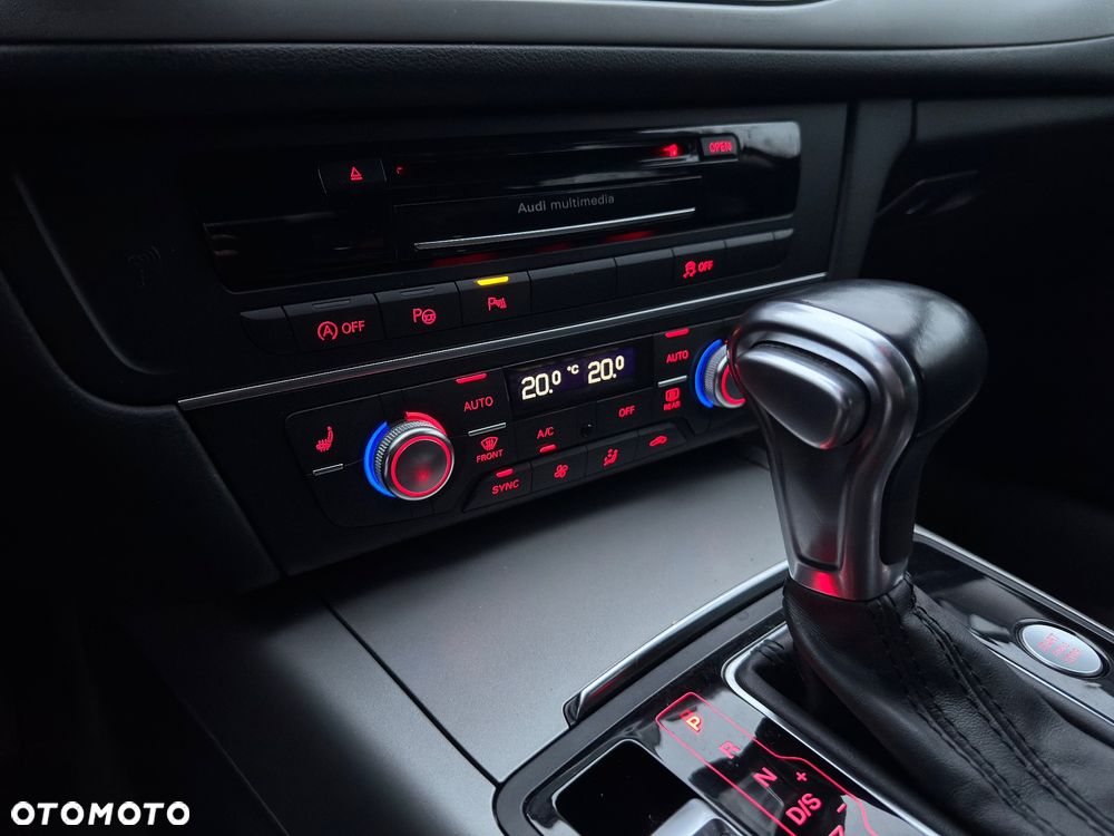 Audi A6 Avant 2.0 TDI ultra S tronic - 15