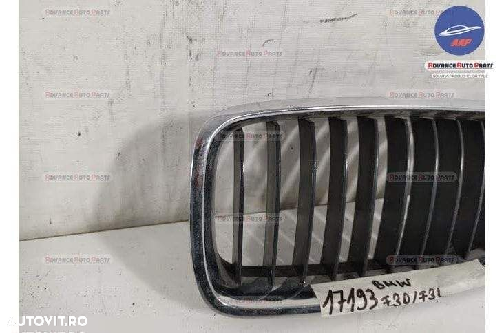 Grila Centrala Radiator Stanga originala BMW  Seria 3  6  2011 2012 20 - 2
