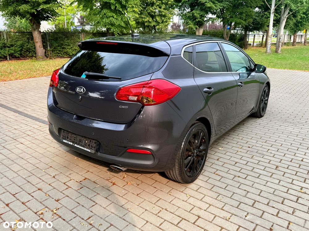 Kia Ceed - 6