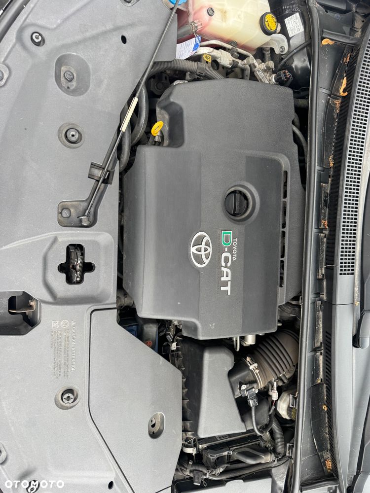Toyota Avensis 2.2 D-CAT Executive - 15