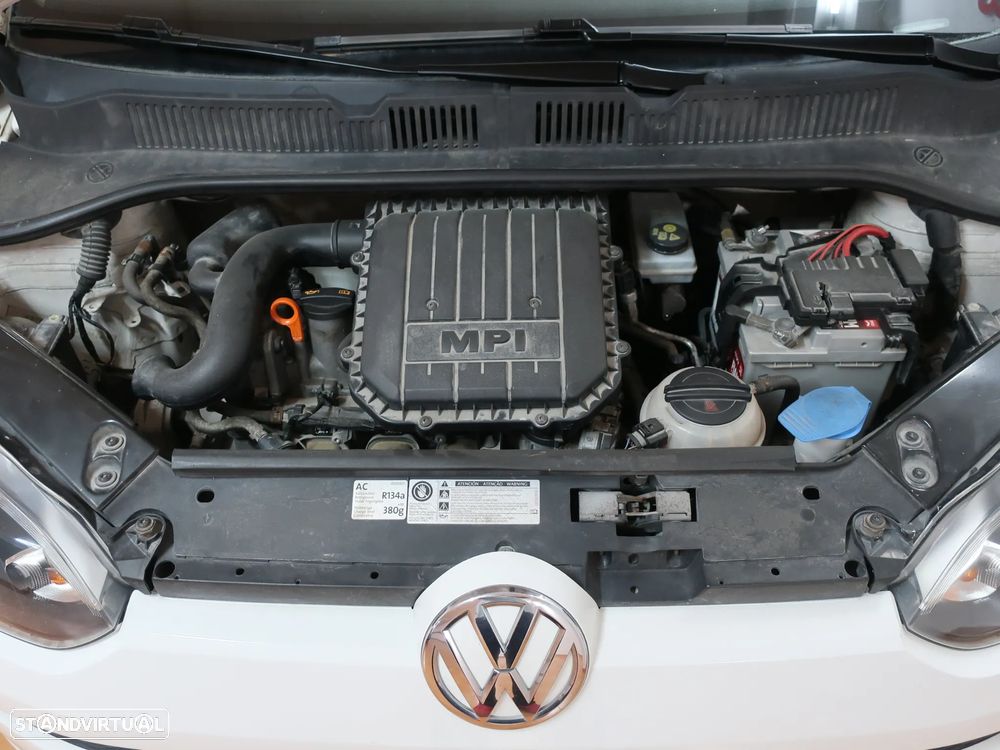 VW Up! 1.0 Take - 4