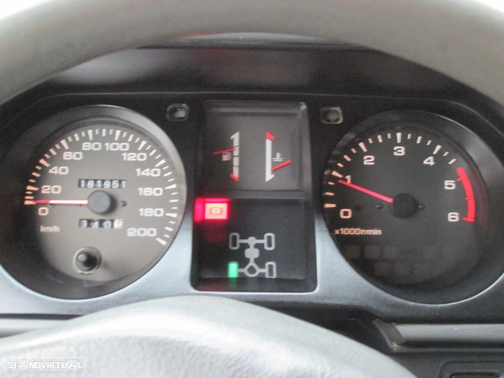 Mitsubishi Pajero - 7