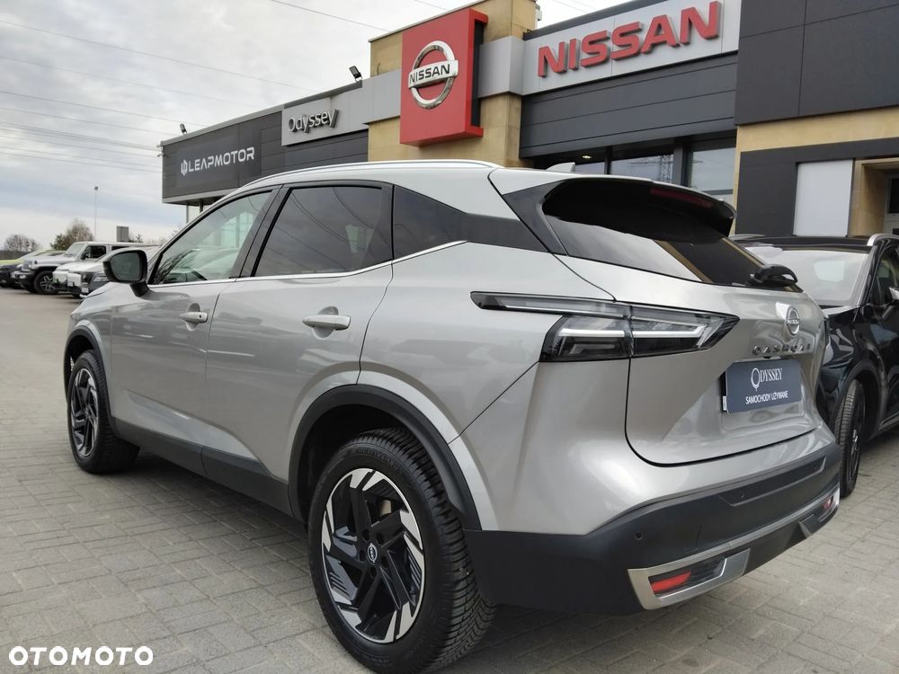 Nissan Qashqai 1.3 DIG-T MHEV N-Connecta Xtronic - 3